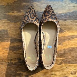 Leopard Flats